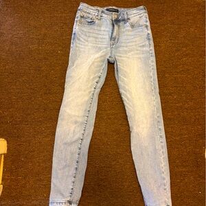 Aero women’s skinny jeans